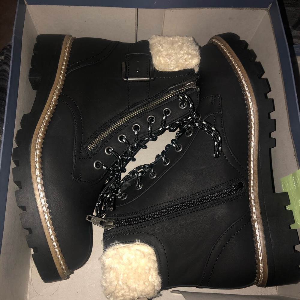 Ankle boots - brand new